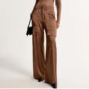 NWT Abercrombie & Fitch x HFR x Nicole Benefield Satin Wide Leg Cargo Pant S